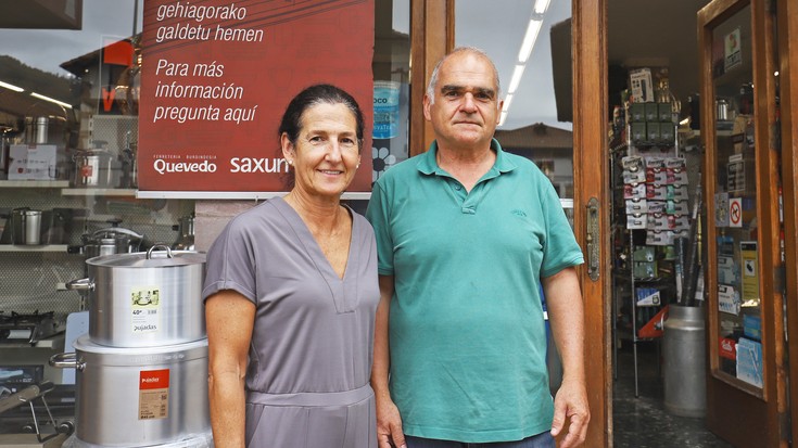 «Betiko produktuak egiten dituzten tailerrak ixtean bizimodu bat akitzen da»