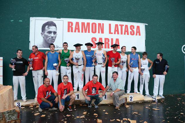 Donato Larretxea eta Floren Nazabal nagusitu dira Ramon Latasa Sarian