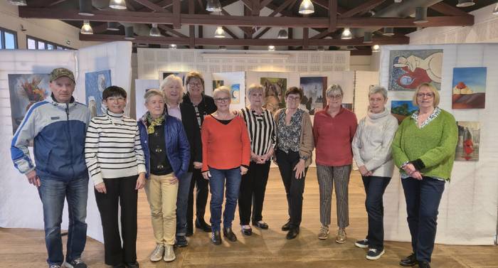 Zangoak Arin elkarteko kideen margolanak ikusgai izan dituzte Saran