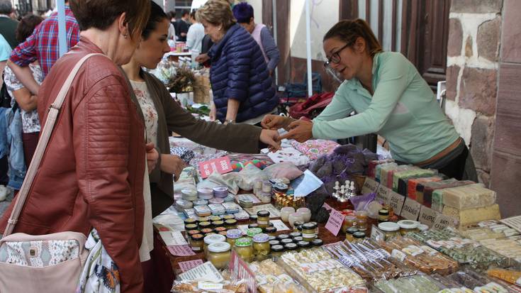 Garmendiko Bordako gasnak eta Maleteneko sagardoak irabazi dituzte Berako Lurraren Eguneko lehiaketak