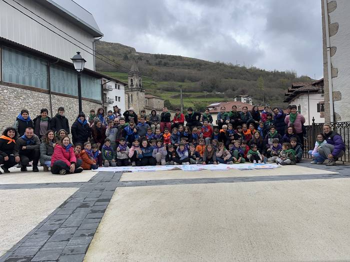 Almandoz, Ziga, Oronoz eta Arraiozko ikasleek topaketa egin dute
