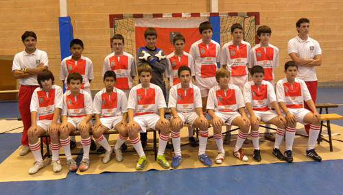 Infantil mailako futbol derbia jokatuko dute Doneztebek eta Baztanek Taxoaren