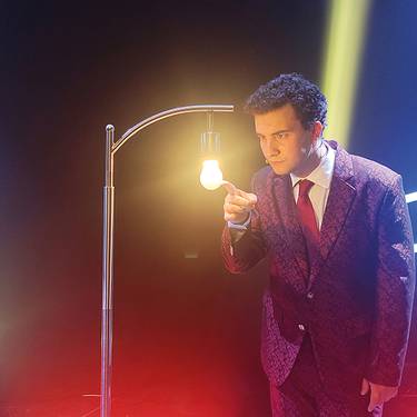 Hodei magoaren magia erakustaldia