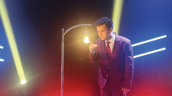 Hodei magoaren magia erakustaldia