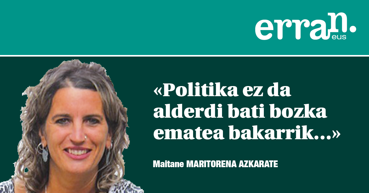 -Politika pitta bat? -Bai, esker mila.