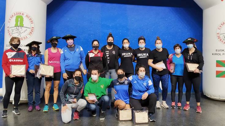 Maika Ariztegi txapeldunorde izan da Euskal Herriko ingude-jasotze txapelketan eta Ainhoa Etxegarai hirugarren koxkor-biltzekoan