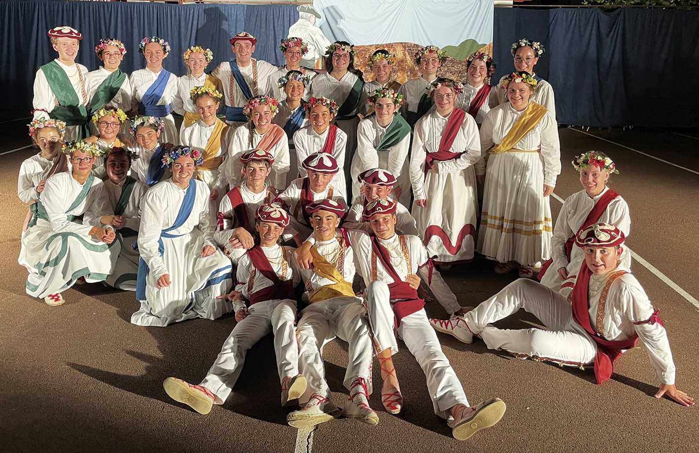45. urtebetetzeko emanaldia prestatzen ari da Senpereko Zirikolatz taldea