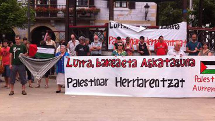 Palestinar herriarekin elkartasuna adierazi dute Bortzirietan