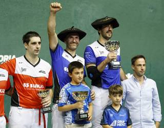 Jai Alai Summer Season txapelketa ere irabazi du Aritz Zubiri goizuetarrak