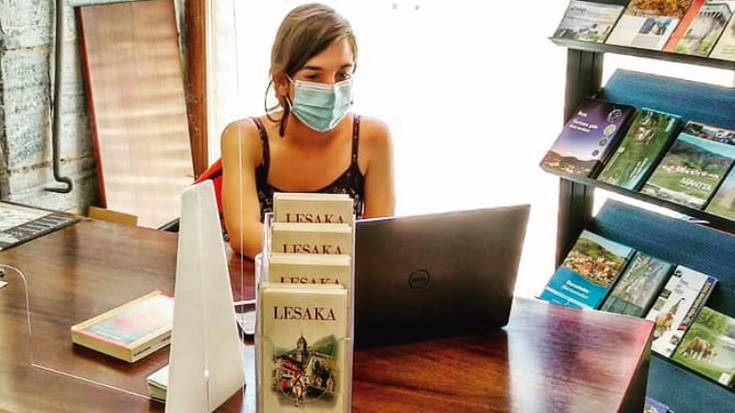 «Lesakan izan diren bisitari gehienak hirietatik lasaitasun bila etorriak dira»
