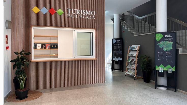 Beran herriguneko turismo bulegoa eraberritu eta itxuraldatu dute