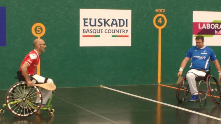 Joseba Lasa lesakarrak eta Lizasok eraman dute pilota egokituko Master Cup txapela