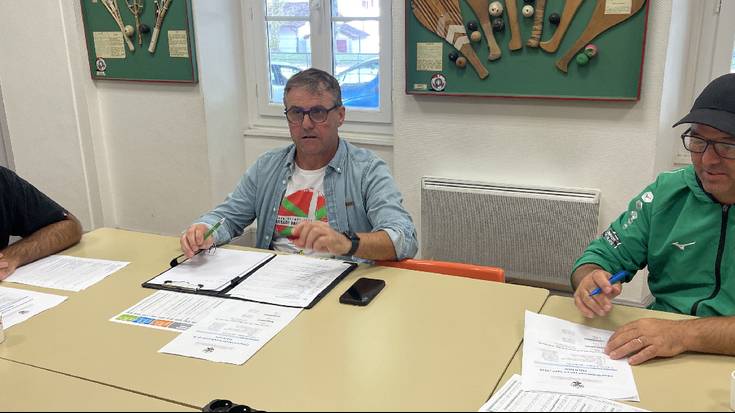 Ezker paretako esku huskako pilota indartu nahi dute Iparraldean denboraldi berrian