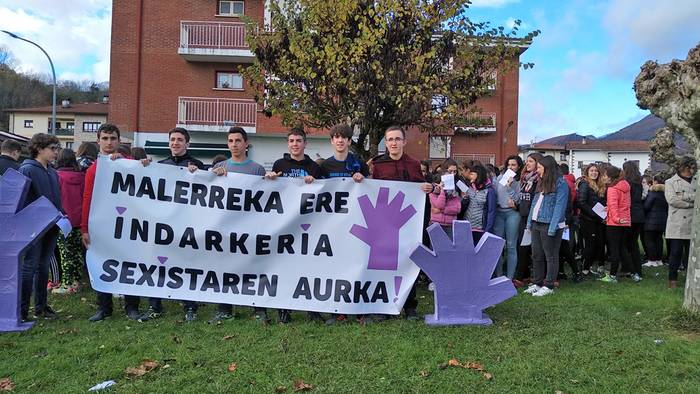 Narbarteko sexu erasoaren kontrako elkarretaratzera deitu dute gaur arratsaldean