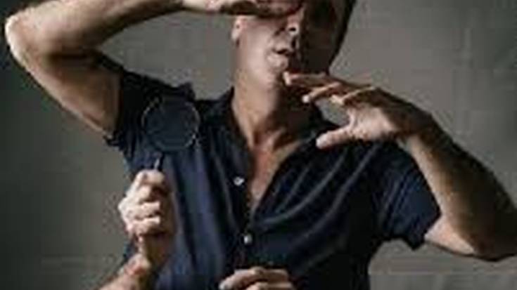 Joseba Irazoki musikariak ‘Gitarra Onomatopeikoa IV’ kaleratu du