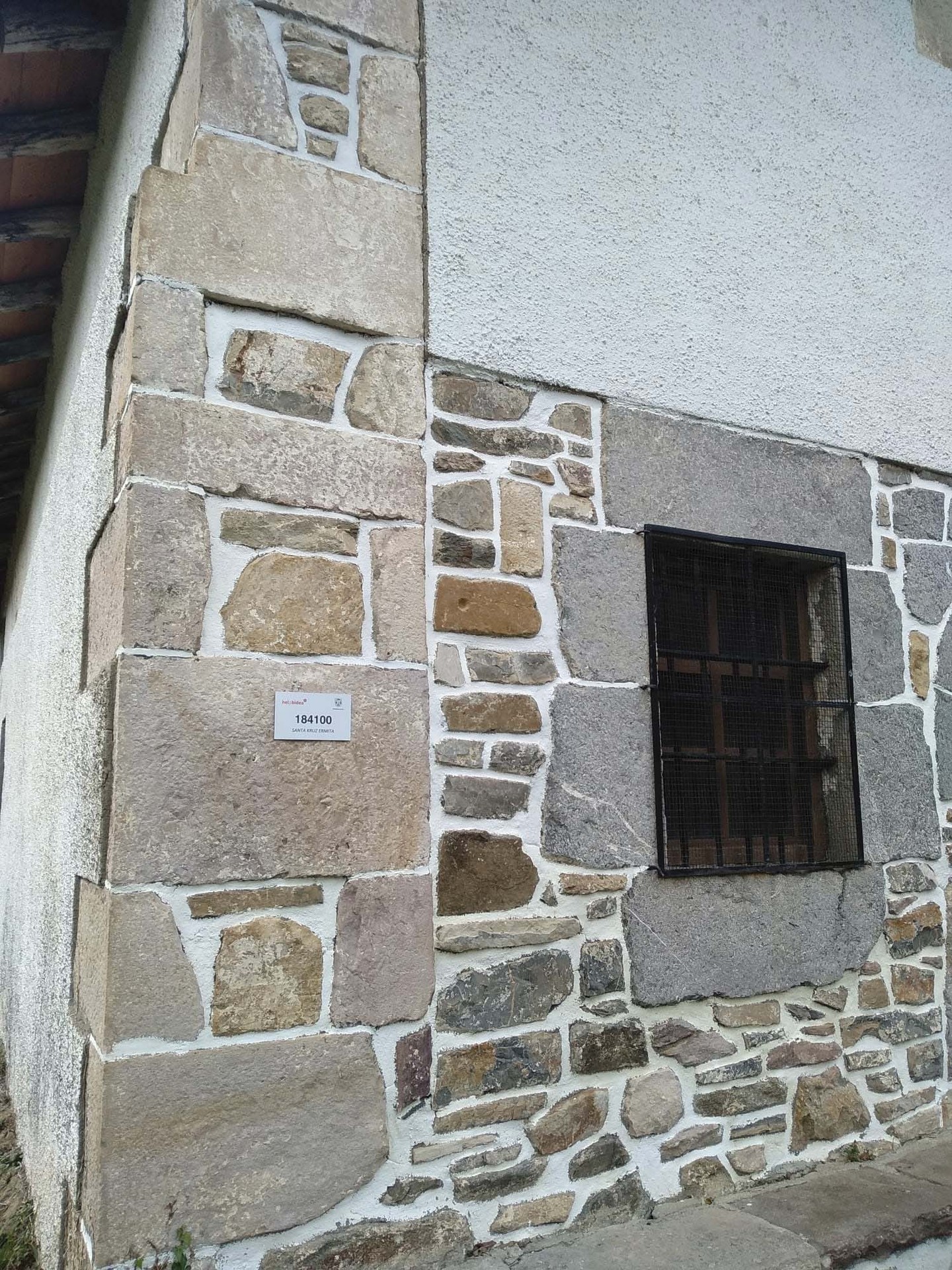 Helpbidea proiektua martxan da Ezkurran ere