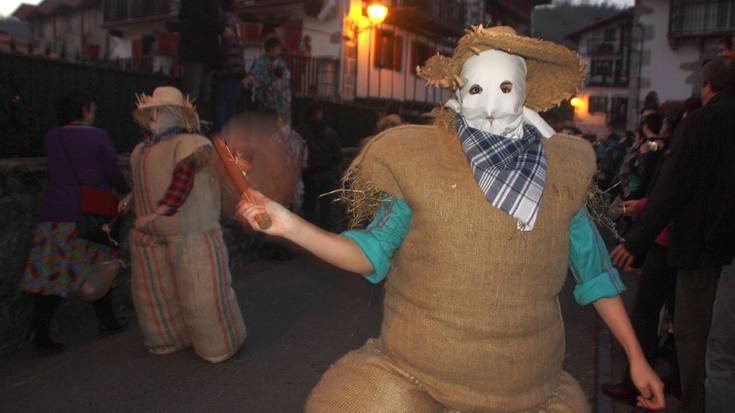 Ortzegunean bukatuko da Lesakako inauteriak iragarriko dituen kartela aukeratzeko bozketa