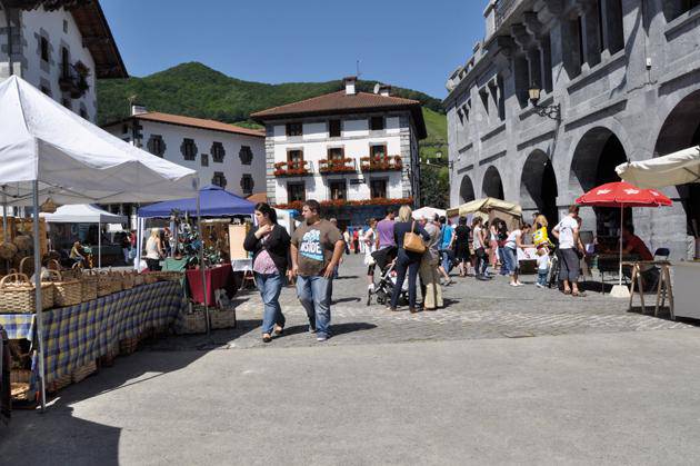 XXXVI. Kultur Aroan murgildua dago herria