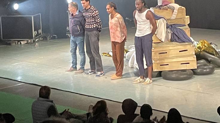 Miñan antzerkiaren azken emanaldia egin dute Saran