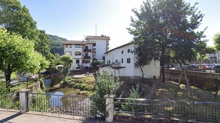Berako erreka ingurua garbitzeko auzolana uztailaren 19an