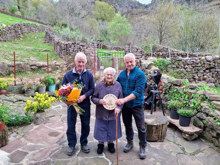 100 urte bete ditu Xole Duhalde Iribarren arizkundarrak