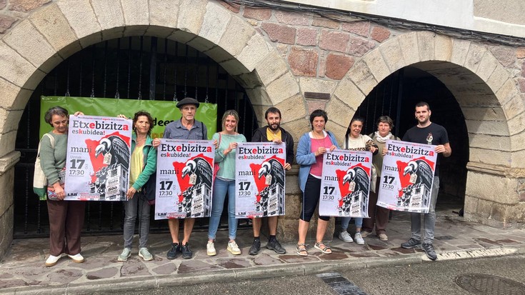 Baztan-Bidasoko LABeko delegatuek batzarra egin dute gaur Donezteben