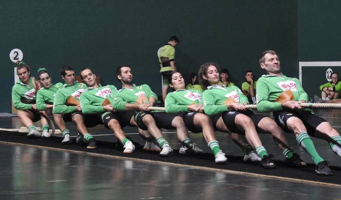 Euskal Herriko sokatira txapelketa mistoko kanporaketa jokatuko dute larunbatean Berriozarren