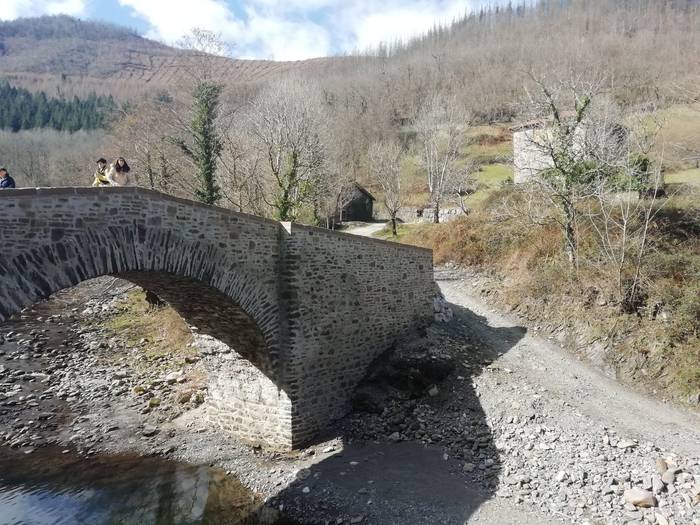 Ibero erreka ingurua garbitzeko auzolana deitu du larunbatean Goizuetako Udalak