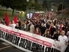 [ARGAZKIAK] Ehunka eta ehunka gazte bildu dira egunotan Elizondon Gazte Topagune Sozialistaren seigarren edizioan