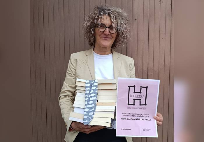 Idoia Santamaria Urkaregik irabazi du X. (H)ilbeltza beka