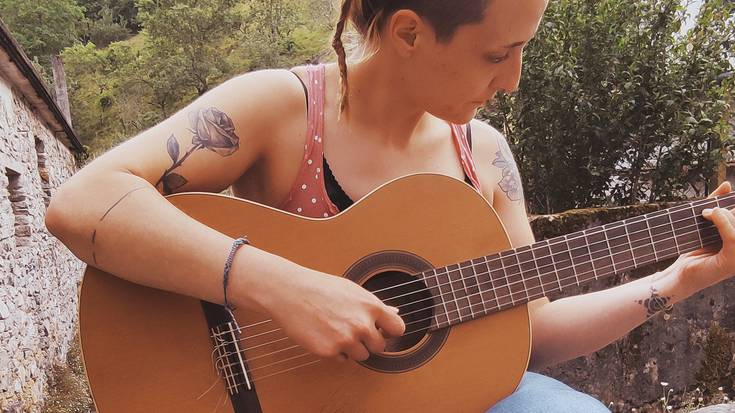 «Errateko zail dena ere kanporatu ahal izan dut musikaren bidez»