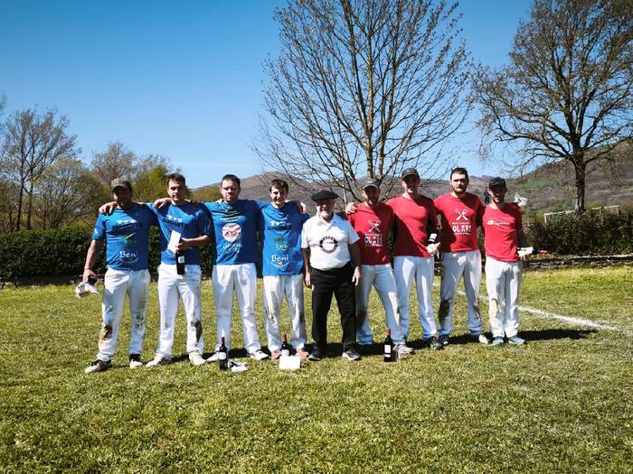 Malerreka nagusitu zaio Baztani Lamiarritako plazako laxoa desafioan