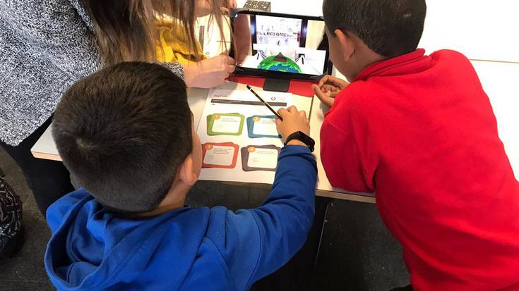 Berako udalak arrakala digitala murrizteko laguntza eskaini die herriko hainbat familiari