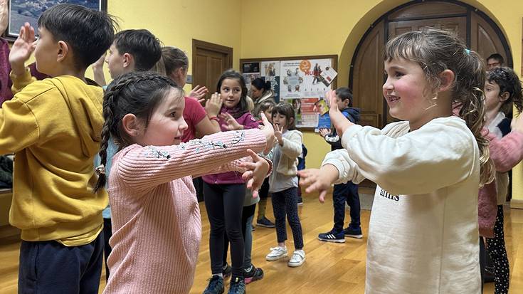 Eguberrietako tailerrak antolatu dituzte Areson, Aranon eta Goizuetan