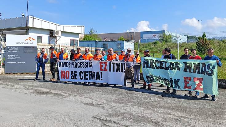 Arcelor Mittalek Legasako lantegia ixteko asmoarekin segitzen duela salatu du ELAk