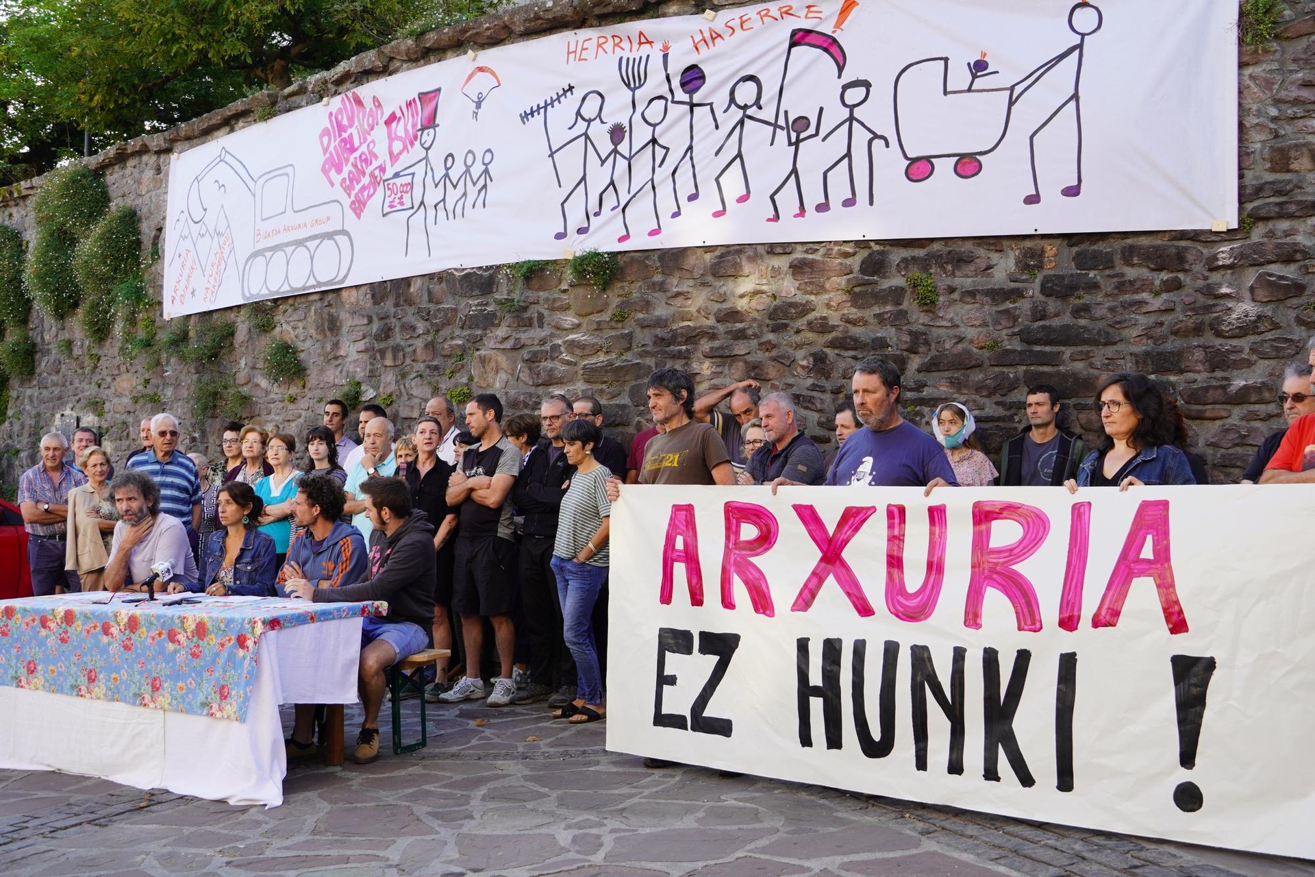 Arxurian egin nahi duten pistaren kontra manifestazioa eginen dute urriaren 21ean Elizondon