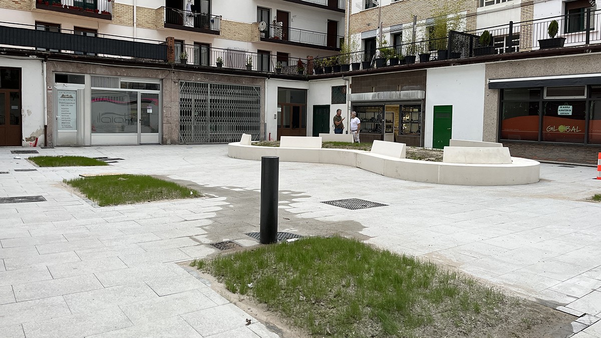 Gaur arratsetik aitzinera trafikoarentzat irekia egonen da Berako Kanttonberri karrika eraberritua