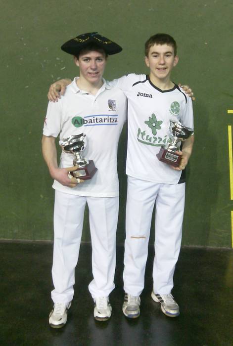 Enaitz Telletxea igantziarra da Bortzirietako buruz burukoaren lehen txapelduna