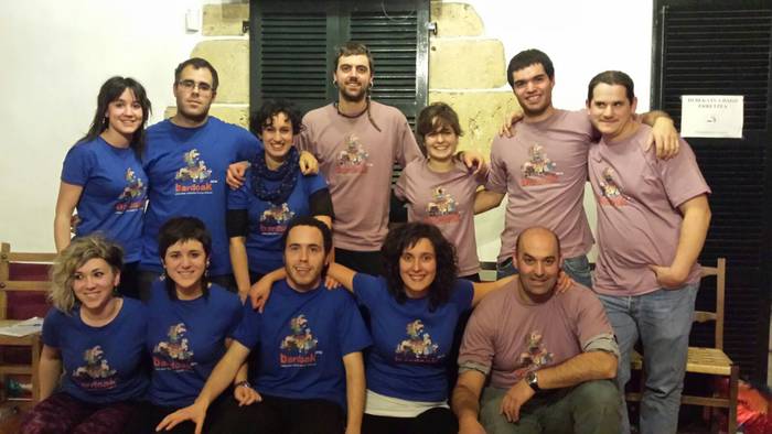 Umorea eta giro ederra nagusi Bardoen lehen asteburuan