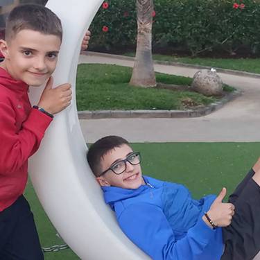 Adur eta Oinatz Arozena