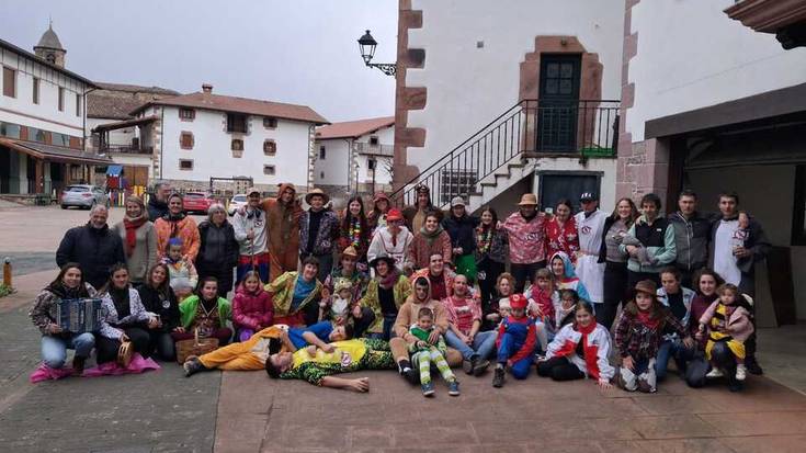 [ARGAZKIAK] Berroetan ere giro ezin hobean ospatu dituzte inauteak