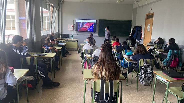 Triatloia gazteei erakusteko bilera eginen dute larunbatean Lekarozen