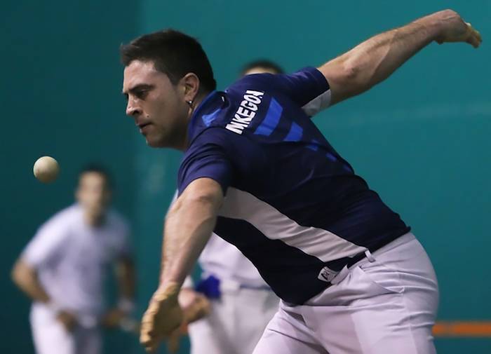 Bertso pilota jaialdiarekin hasiko dira larunbatean Etxalarko Udazkeneko Kultur Egunak