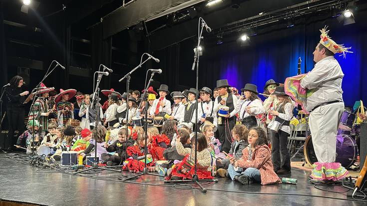 [ARGAZKIAK] Inauteetako kontzertua eman dute Berako musika eskolako ikasleek