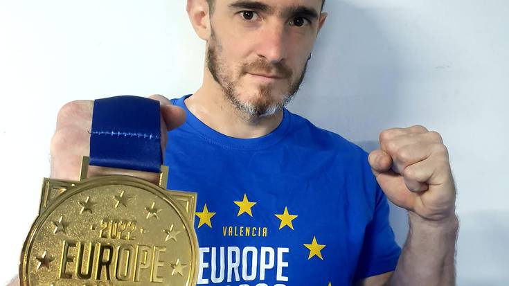 Europako jiu jitsu txapelketa irabazi du Charly Speratti igantziarrak bigarren aldiz