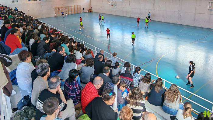 Ikusmin handia piztu du Aurrerak antolatutako areto futbol txapelketak