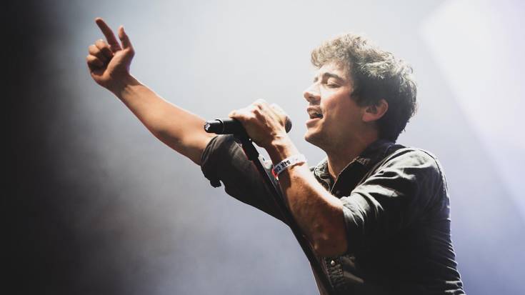 Ekizak kontzertua emanen du igande eguerdian Larungo kaiolan