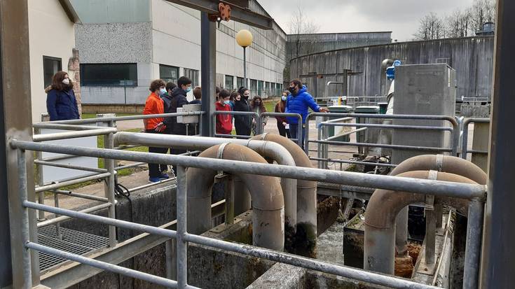 Uraren Mundu Eguna Berako Toki Ona institutuko ehun ikaslerekin ospatu du Nilsak