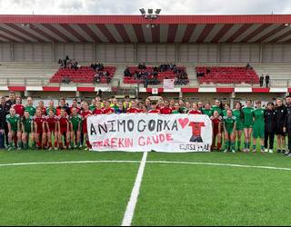 Gorka Goñi elbetearra gogoan izan dute Nafarroako neska gazteen futbol selekzioen arteko partidan