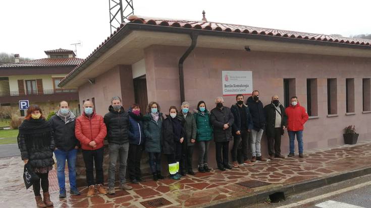 Oronoz-Mugairiko mediku-kontsultategi berritua inauguratu dute ilbeltzaren 4an